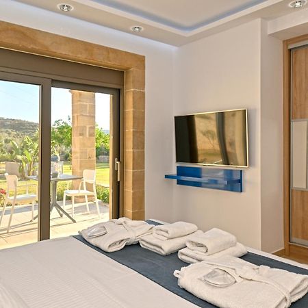 קיסאמוס Larimar Luxury Sea View Villa מראה חיצוני תמונה